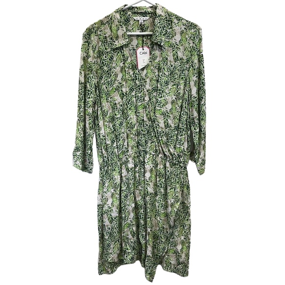 CAbi NWT Green Leaf Print Womens Faux Wrap 3/4 Sleeve V-Neck Shirtdress Medium - Picture 1 of 12